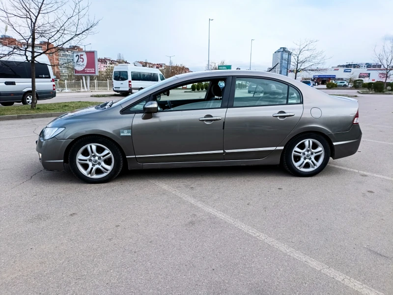 Honda Civic 1.3 IMA Hybrid, снимка 3 - Автомобили и джипове - 52529797