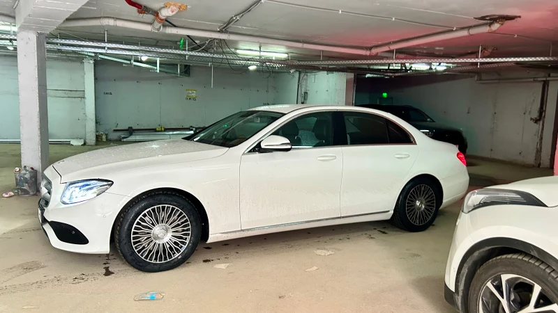 Mercedes-Benz E 200 4Matic Germany 70хил.км, снимка 5 - Автомобили и джипове - 50167760