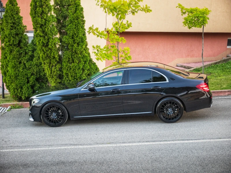 Mercedes-Benz E 200, снимка 4 - Автомобили и джипове - 52640188