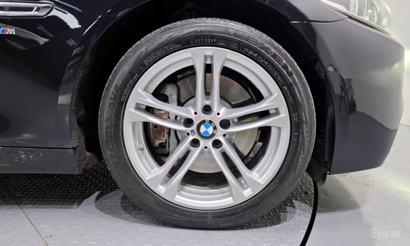 BMW 530, снимка 5 - Автомобили и джипове - 53054147