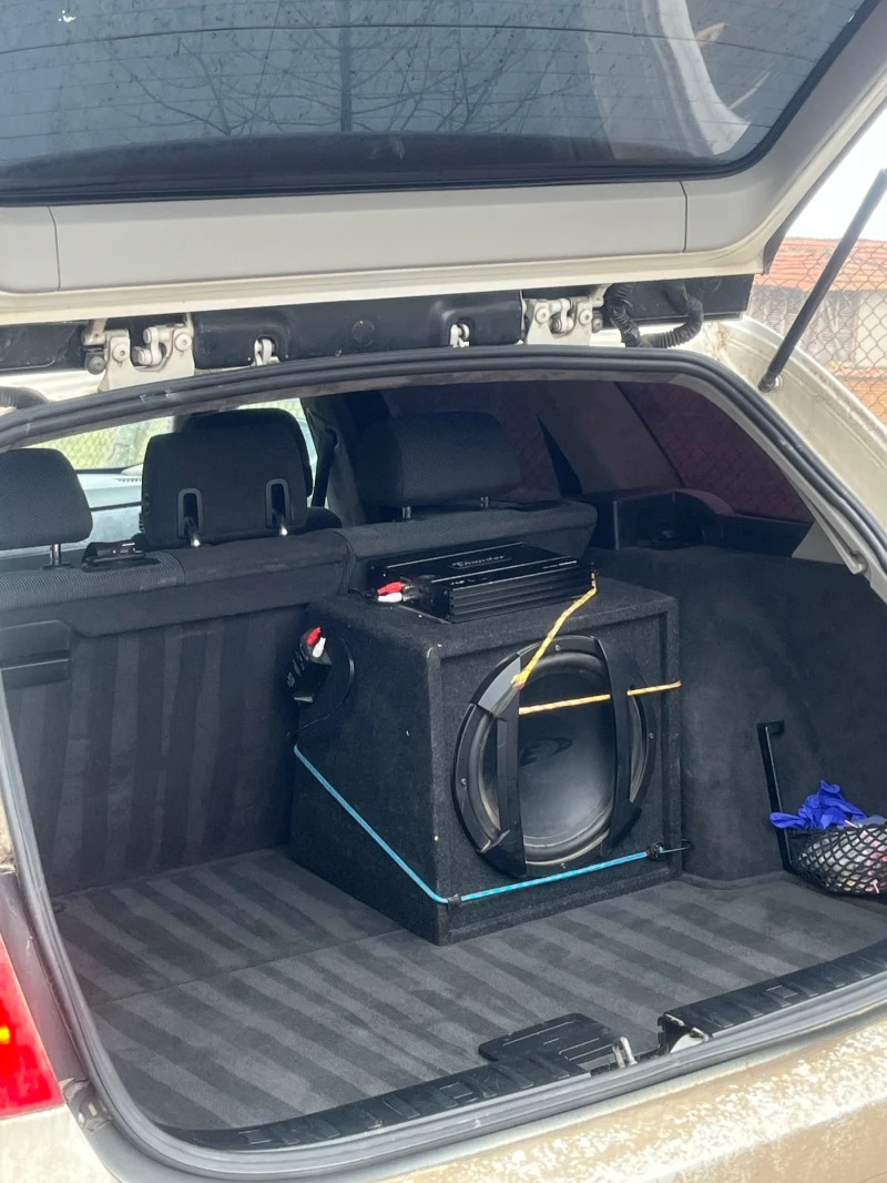 BMW 318 2.0 143, снимка 6 - Автомобили и джипове - 53098313