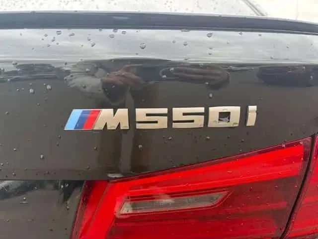 BMW 550 * M550i xDrive * CARFAX * ФИКСИРАНА ЦЕНА ДО СОФИЯ, снимка 9 - Автомобили и джипове - 55695864