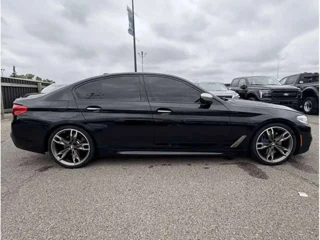 BMW 550 * M550i xDrive * CARFAX * ФИКСИРАНА ЦЕНА ДО СОФИЯ, снимка 11 - Автомобили и джипове - 55695864