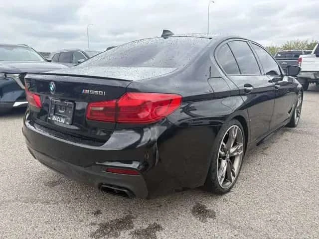 BMW 550 * M550i xDrive * CARFAX * ФИКСИРАНА ЦЕНА ДО СОФИЯ, снимка 10 - Автомобили и джипове - 55695864
