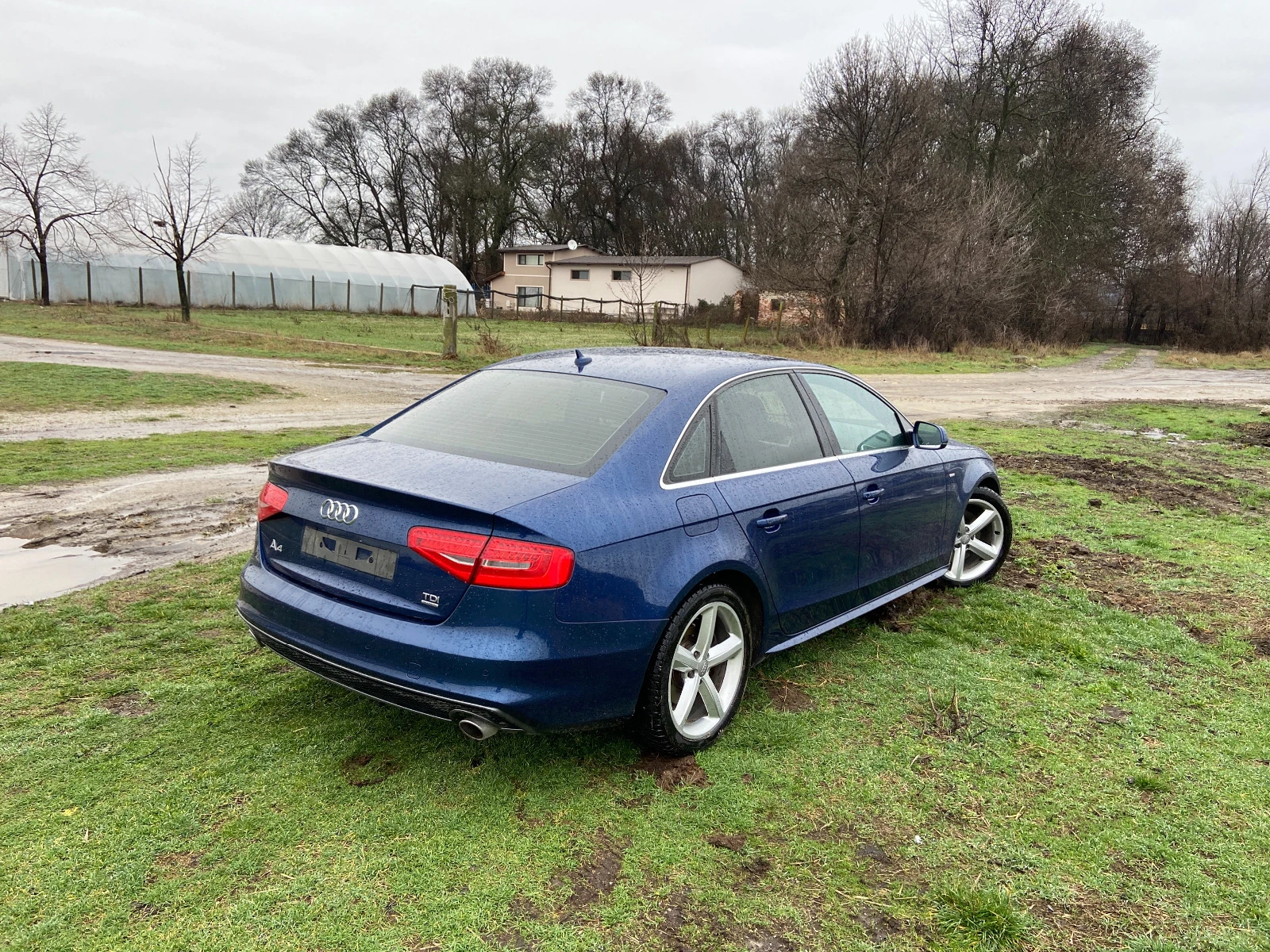 Audi A4 3.0TDI 245 S-LINE PLUS 2БР - изображение 4