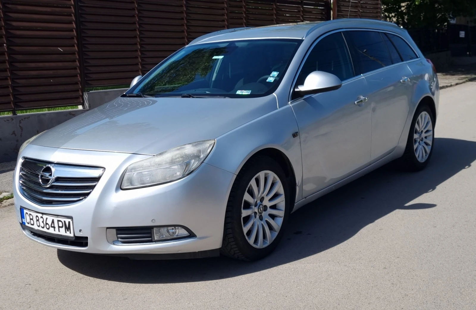 Opel Insignia 2.2 CDTI 6ск.  - изображение 2