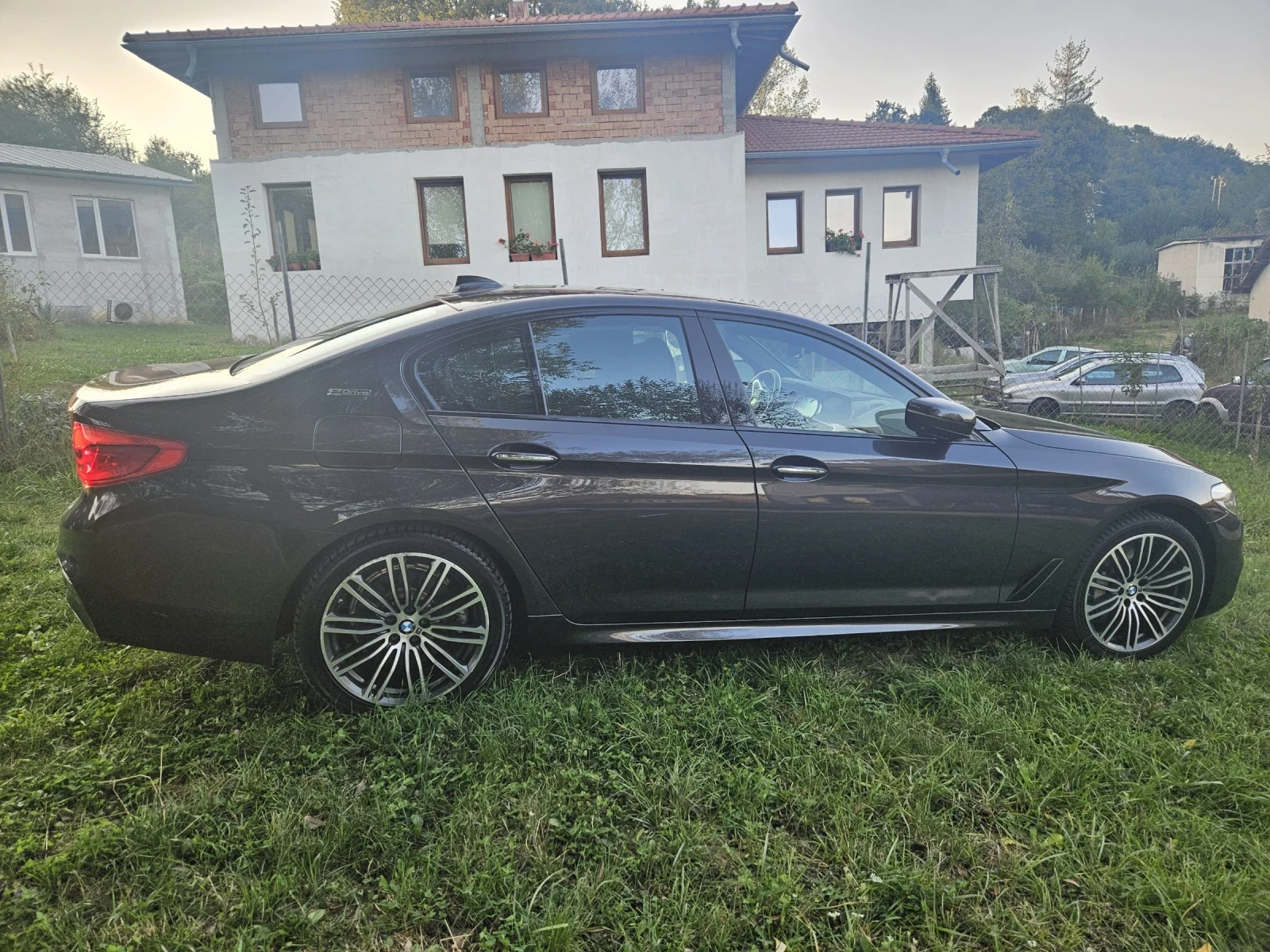 BMW 530E  - изображение 3