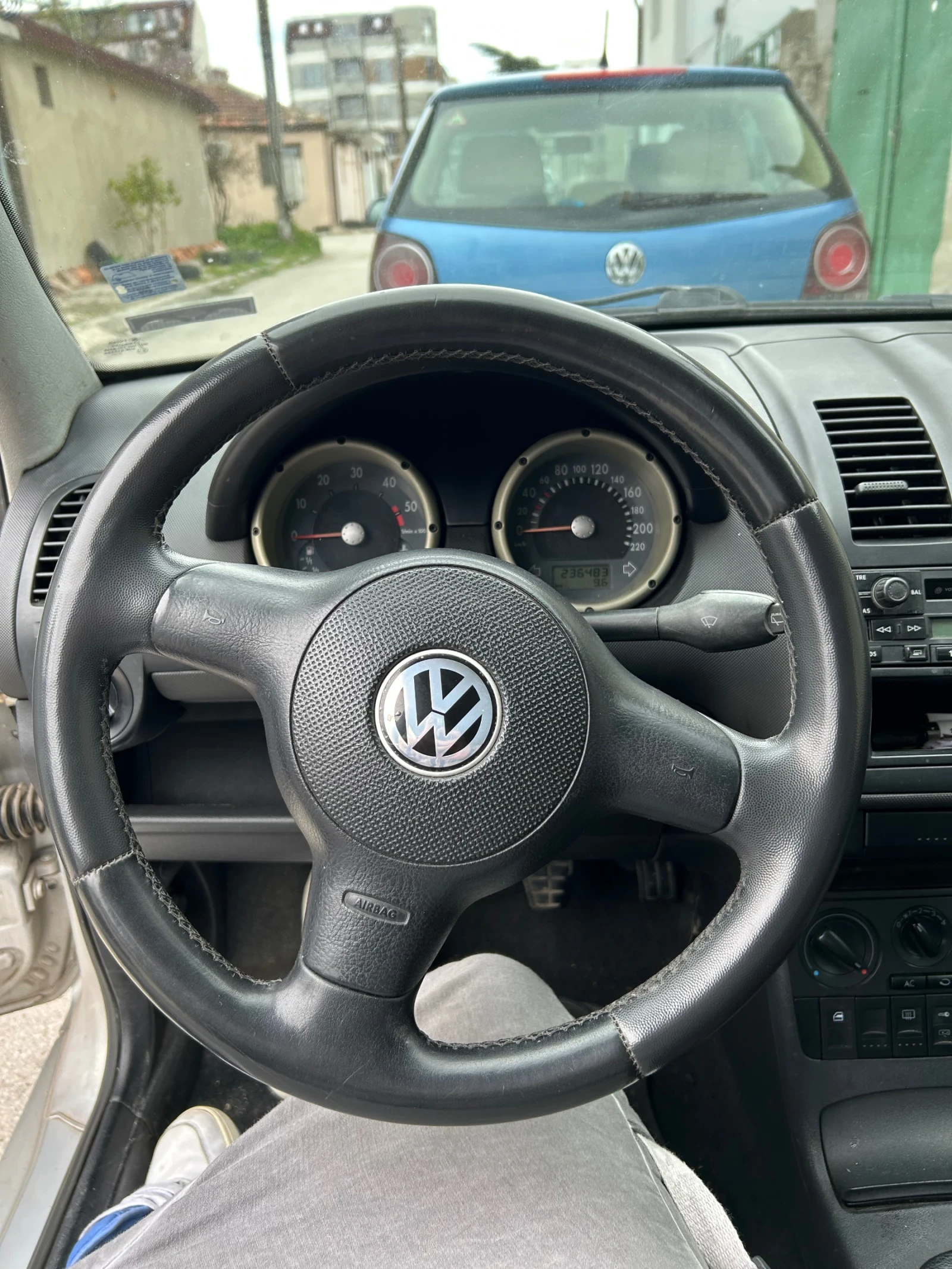 VW Polo 1.9 TDI FACE LIFT - изображение 9