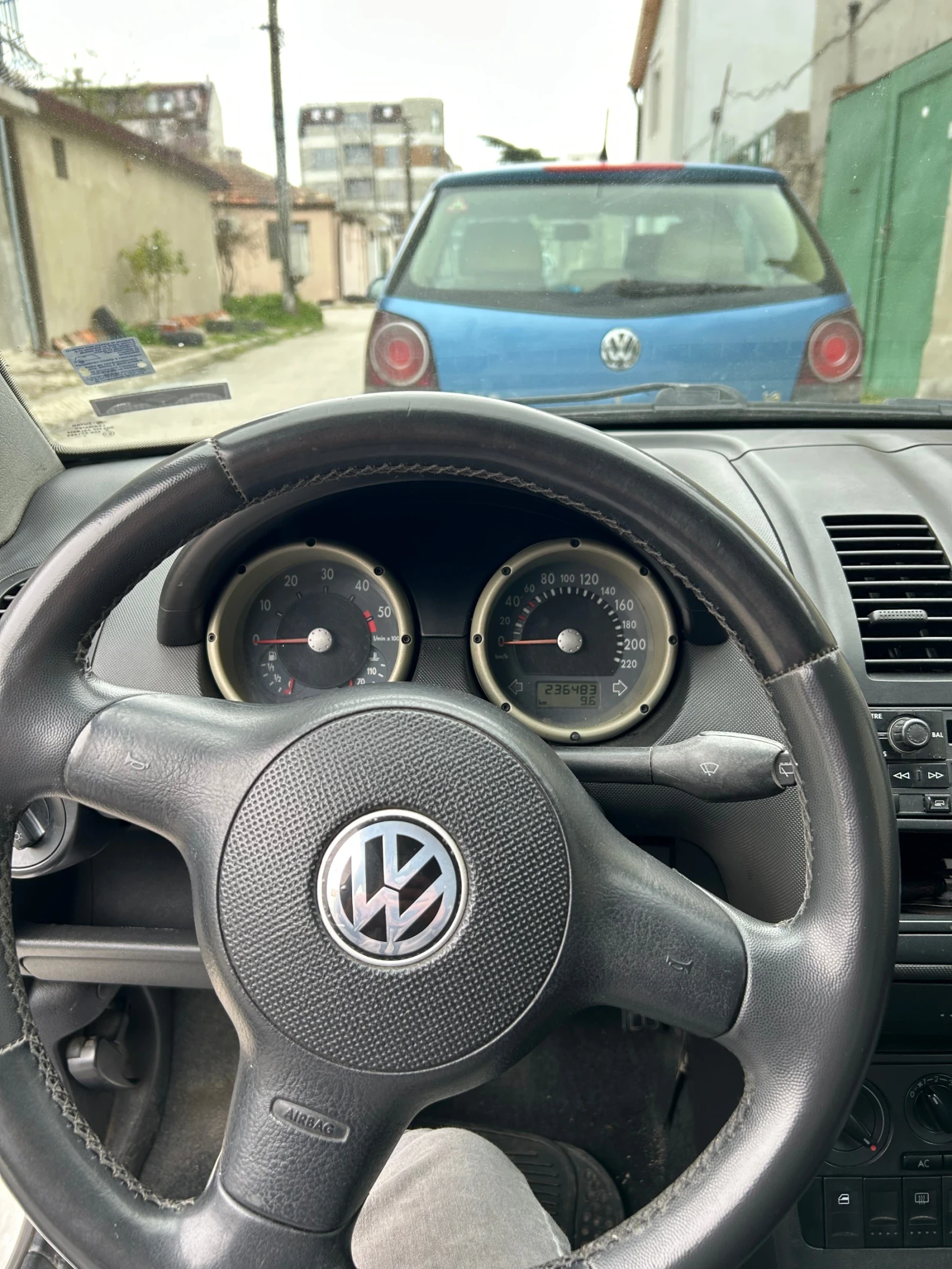 VW Polo 1.9 TDI FACE LIFT - изображение 8