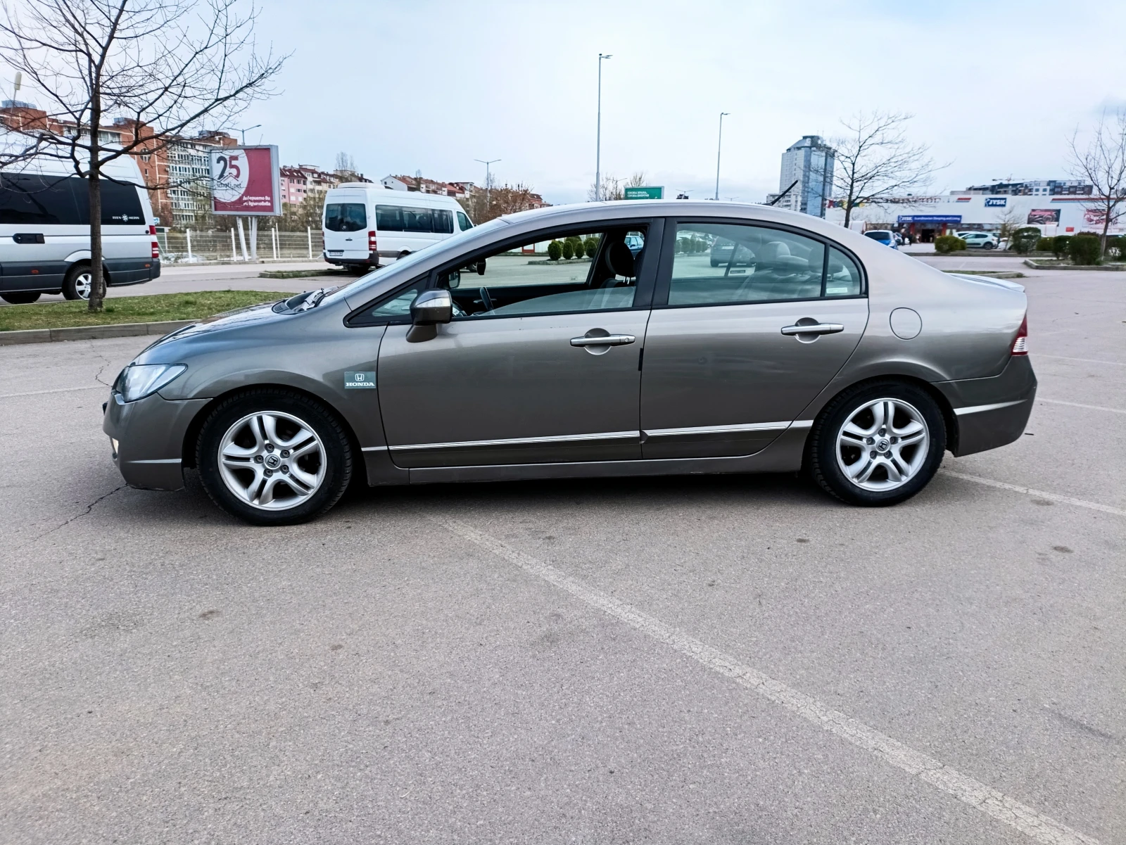 Honda Civic 1.3 IMA Hybrid - изображение 3