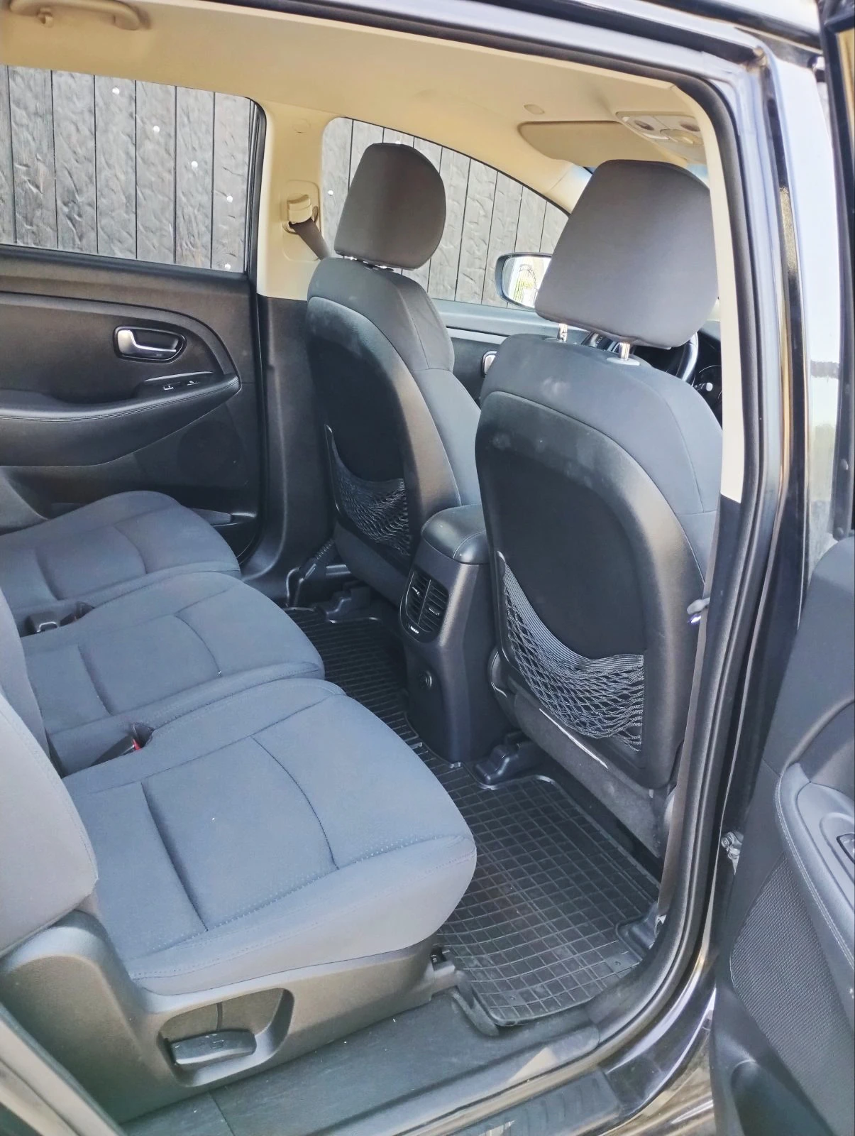 Kia Carens  - изображение 9