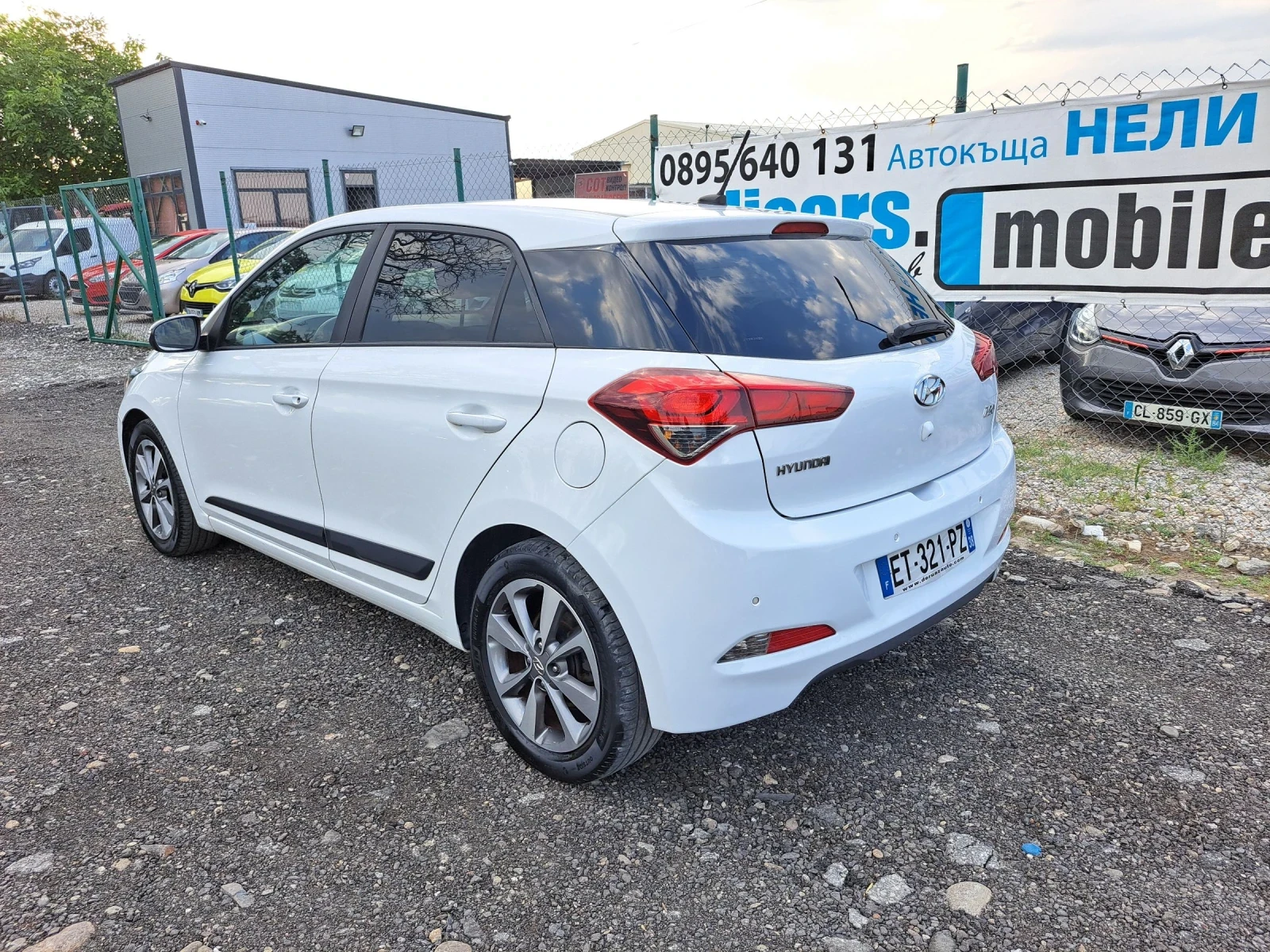 Hyundai I20 1.0 GDI - изображение 4