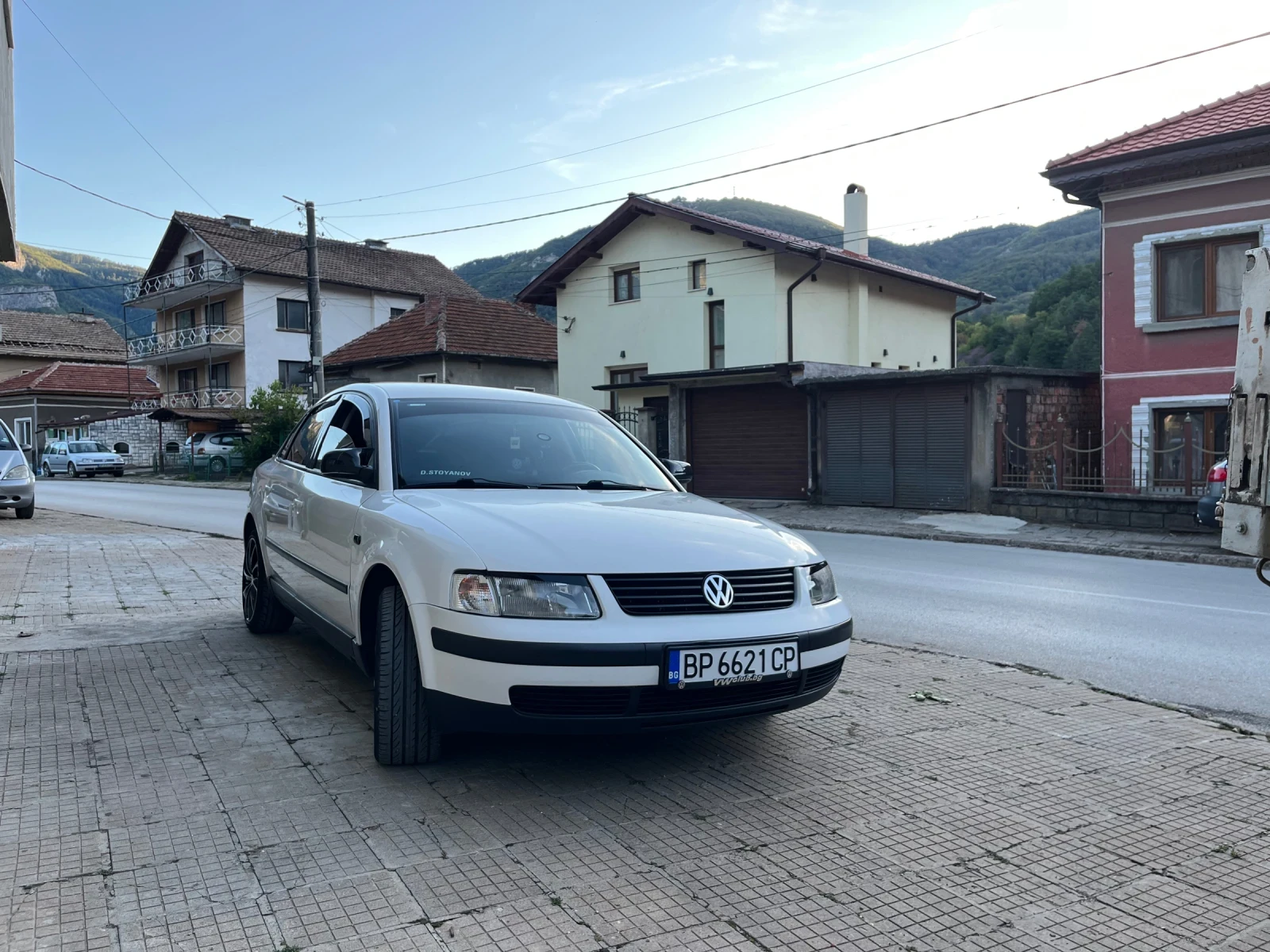 VW Passat  - изображение 2