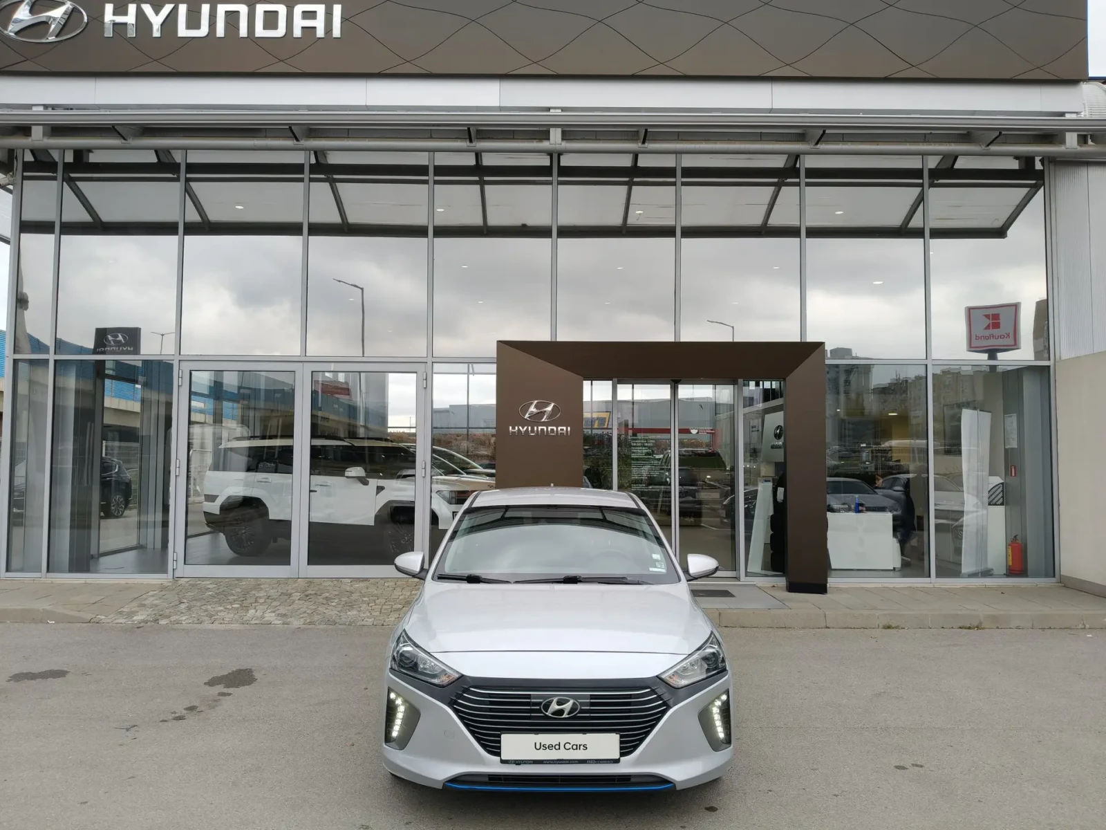 Hyundai Ioniq Comfort Hybrid | Mobile.bg   2