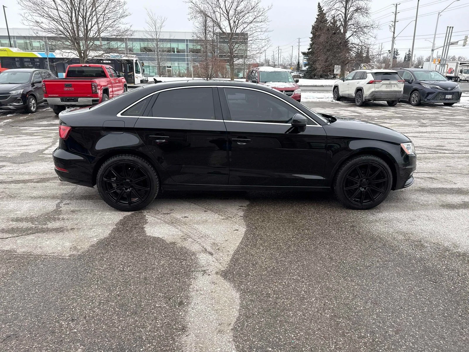 Audi A3 COMFORT CARFAX АВТО КРЕДИТ  - изображение 3