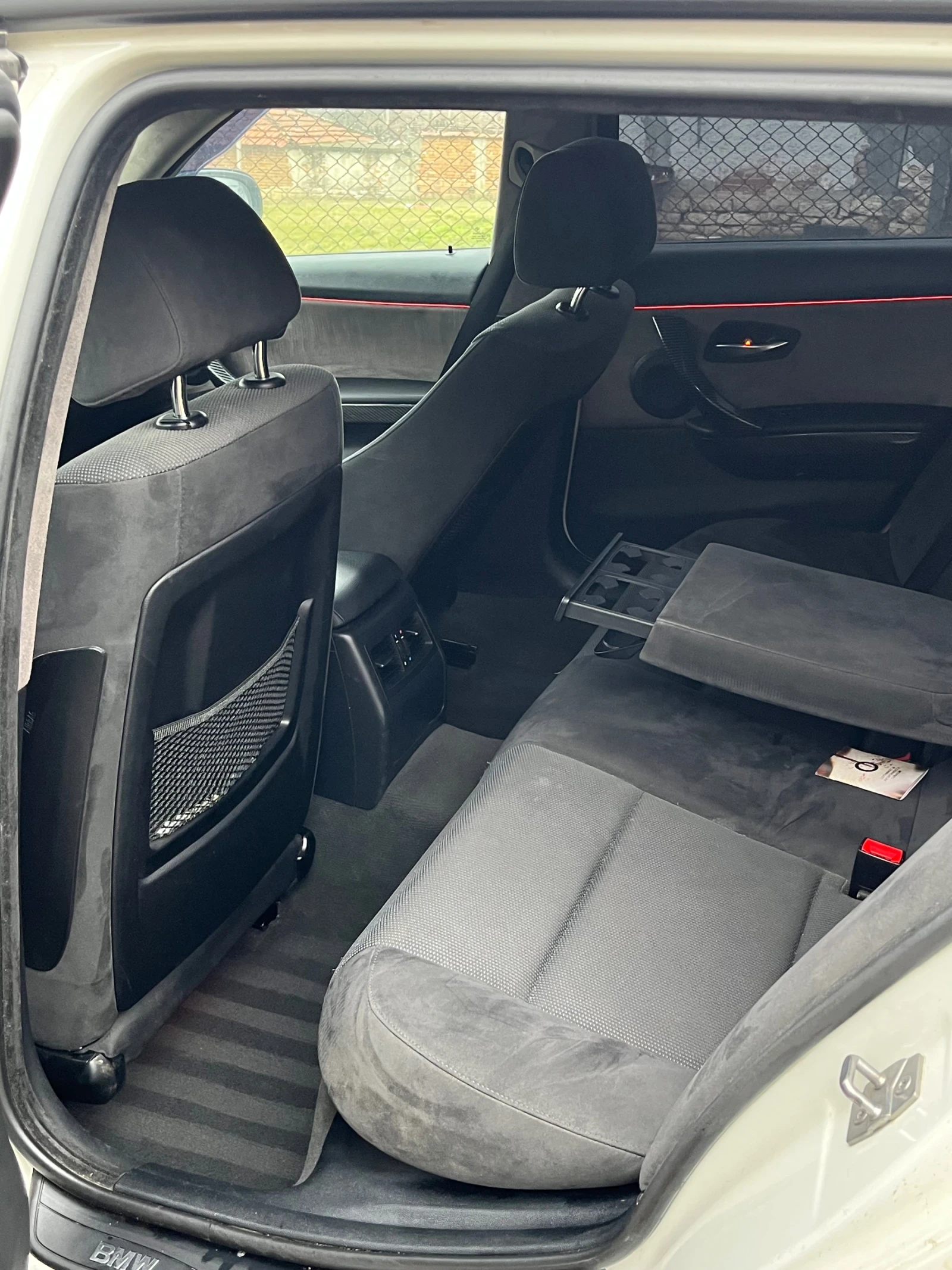 BMW 318 2.0 143, снимка 8 - Автомобили и джипове - 53994732