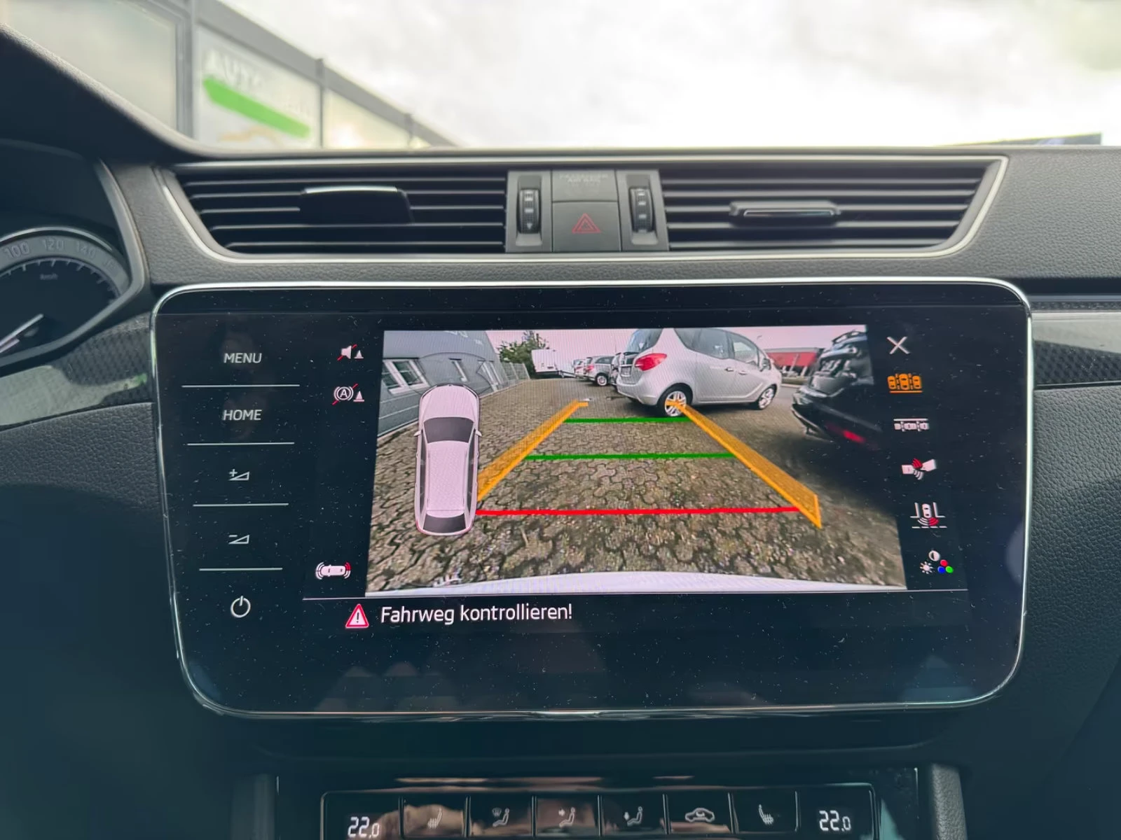 Skoda Superb SPORT-LINE/179HP/CAM/DSG/MEMO/LED/AMBI/128q, снимка 8 - Автомобили и джипове - 54112348