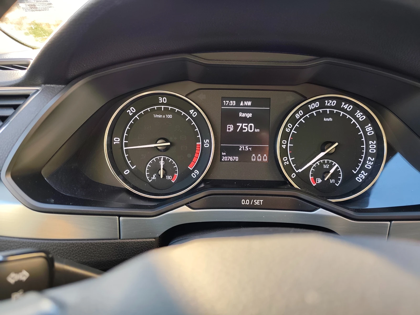 Skoda Superb, снимка 6 - Автомобили и джипове - 54258251