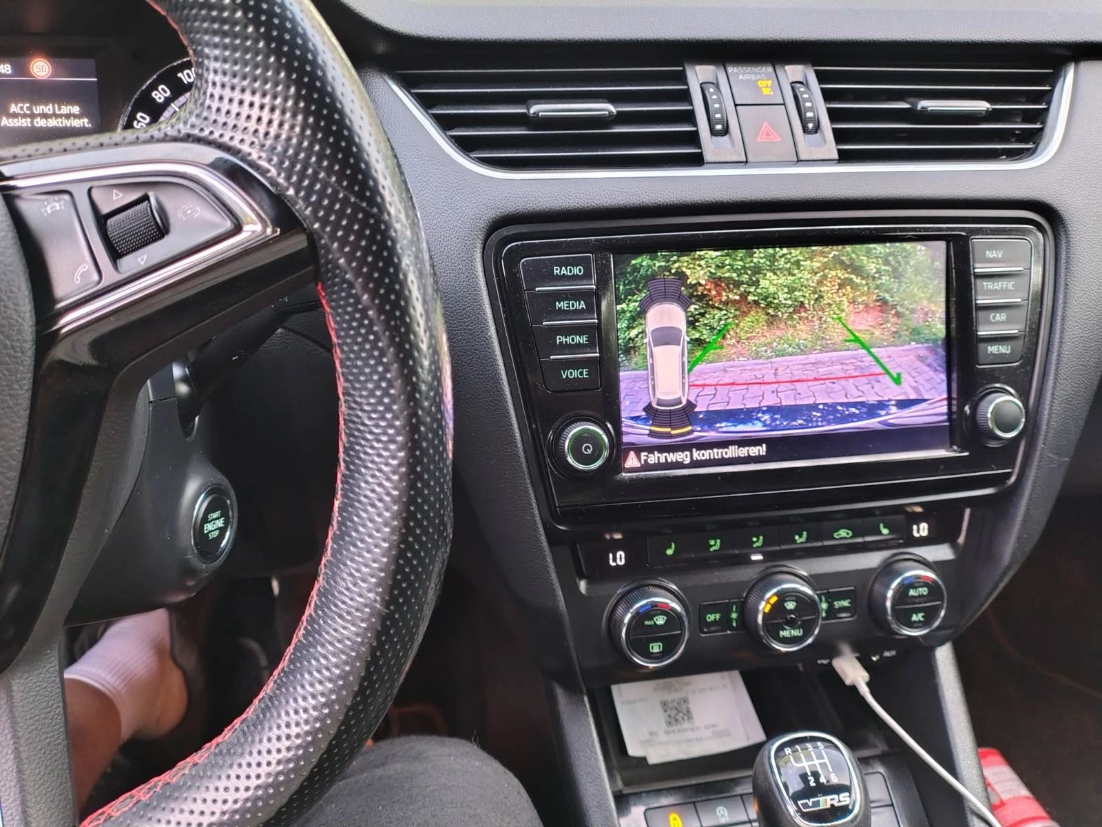 Skoda Octavia 2.0 TSI VRS BLACK EDITION ABT! Нов внос Швейцария , снимка 16 - Автомобили и джипове - 54417458