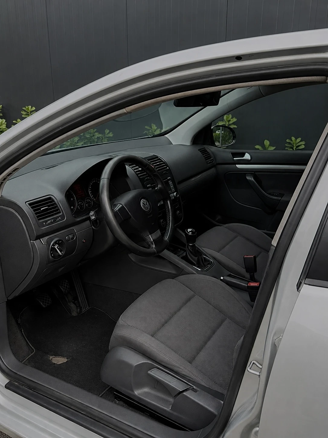 VW Golf, снимка 8 - Автомобили и джипове - 54472572