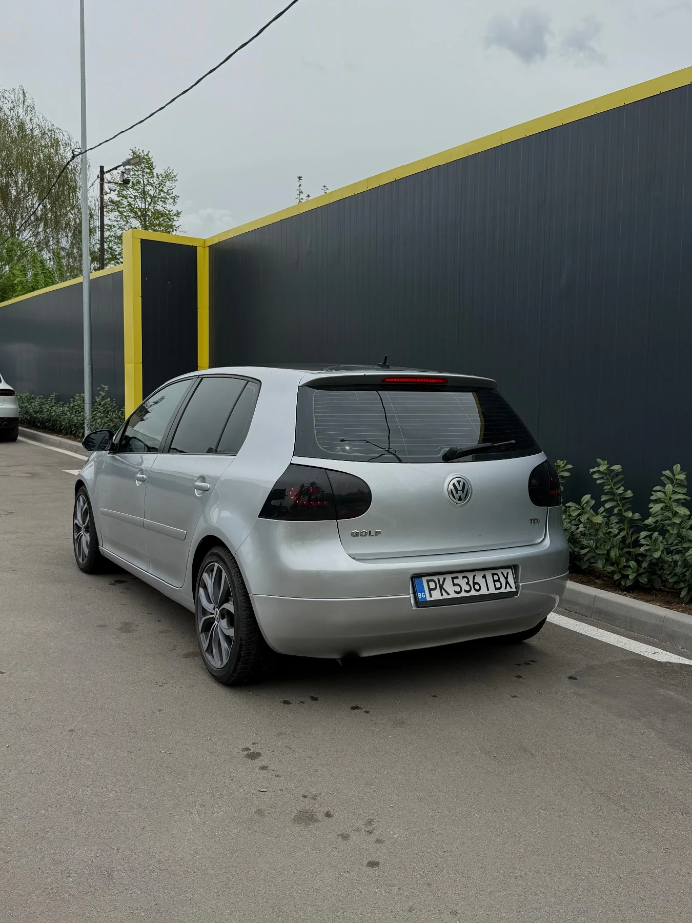 VW Golf, снимка 5 - Автомобили и джипове - 54472572