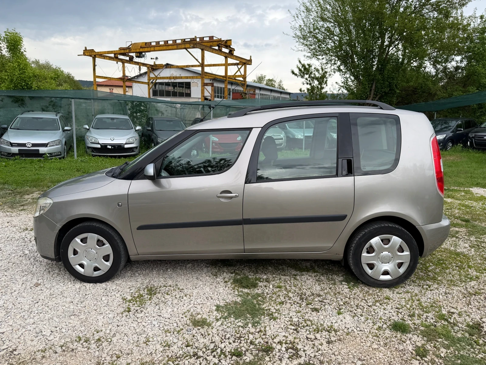Skoda Roomster 1.2 HTP / 127200 KM. / KLIMA, снимка 10 - Автомобили и джипове - 54575581
