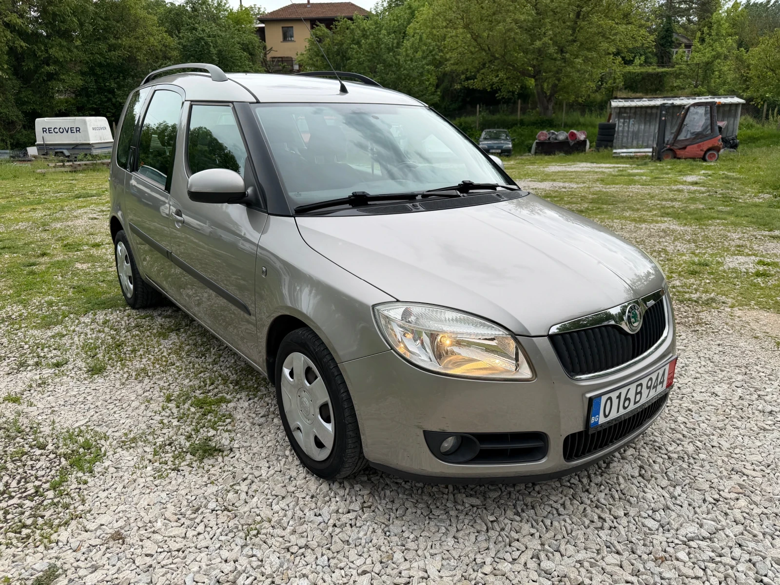 Skoda Roomster 1.2 HTP / 127200 KM. / KLIMA, снимка 3 - Автомобили и джипове - 54575581