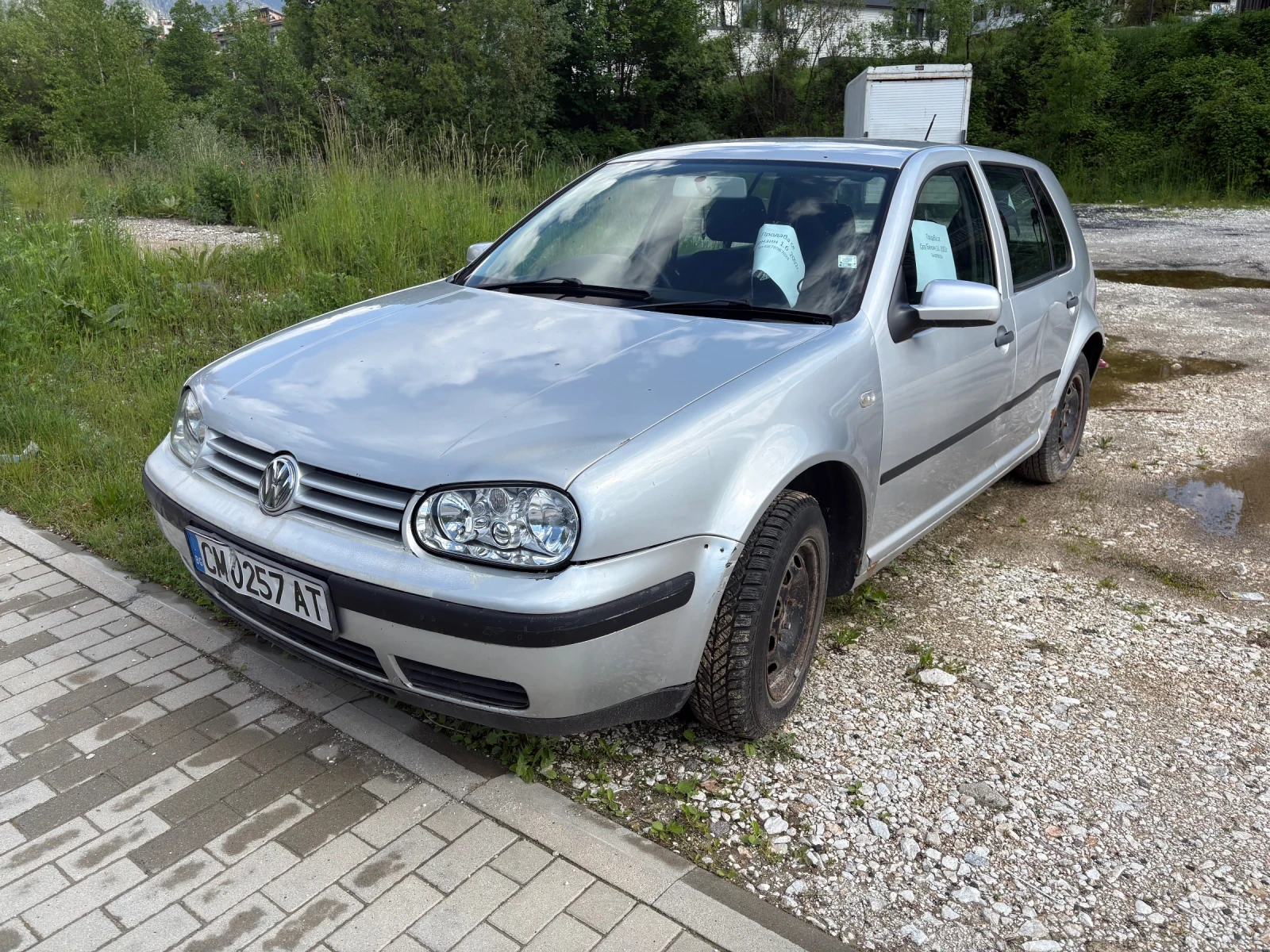 VW Golf 1.6, снимка 2 - Автомобили и джипове - 54665700