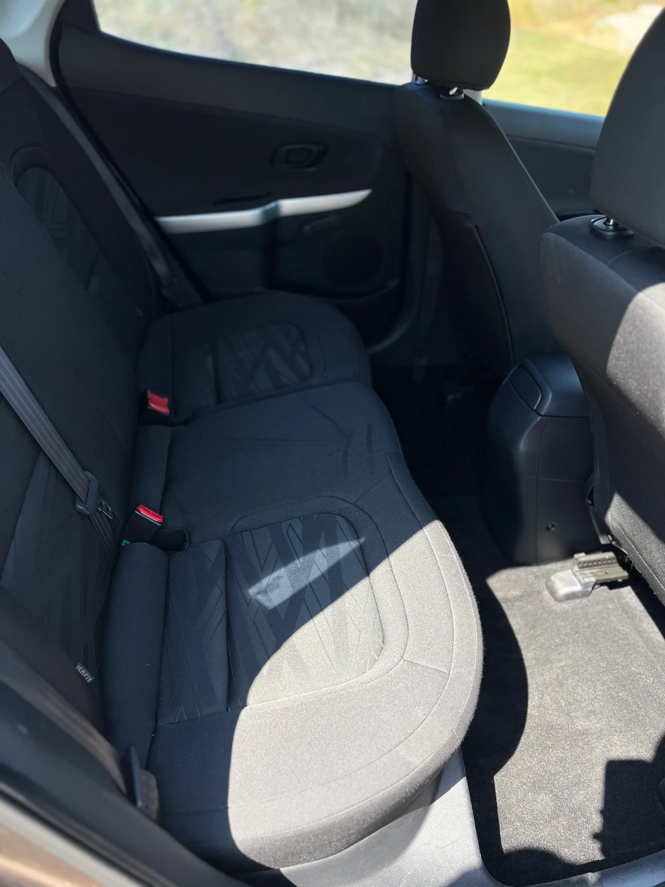 Kia Ceed 1.4 CRDI, снимка 14 - Автомобили и джипове - 55597165