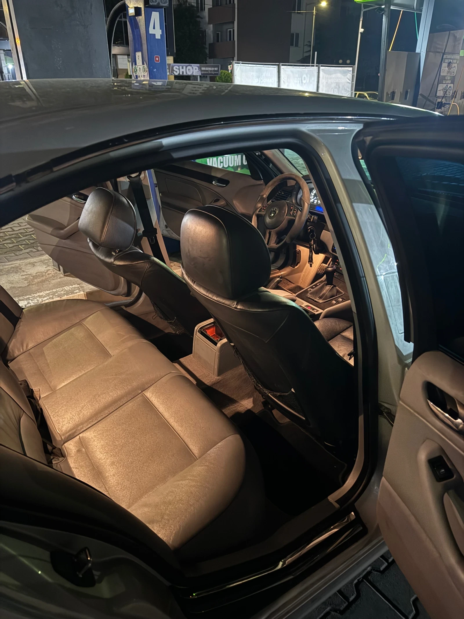 BMW 330 330D E46, снимка 8 - Автомобили и джипове - 55218543