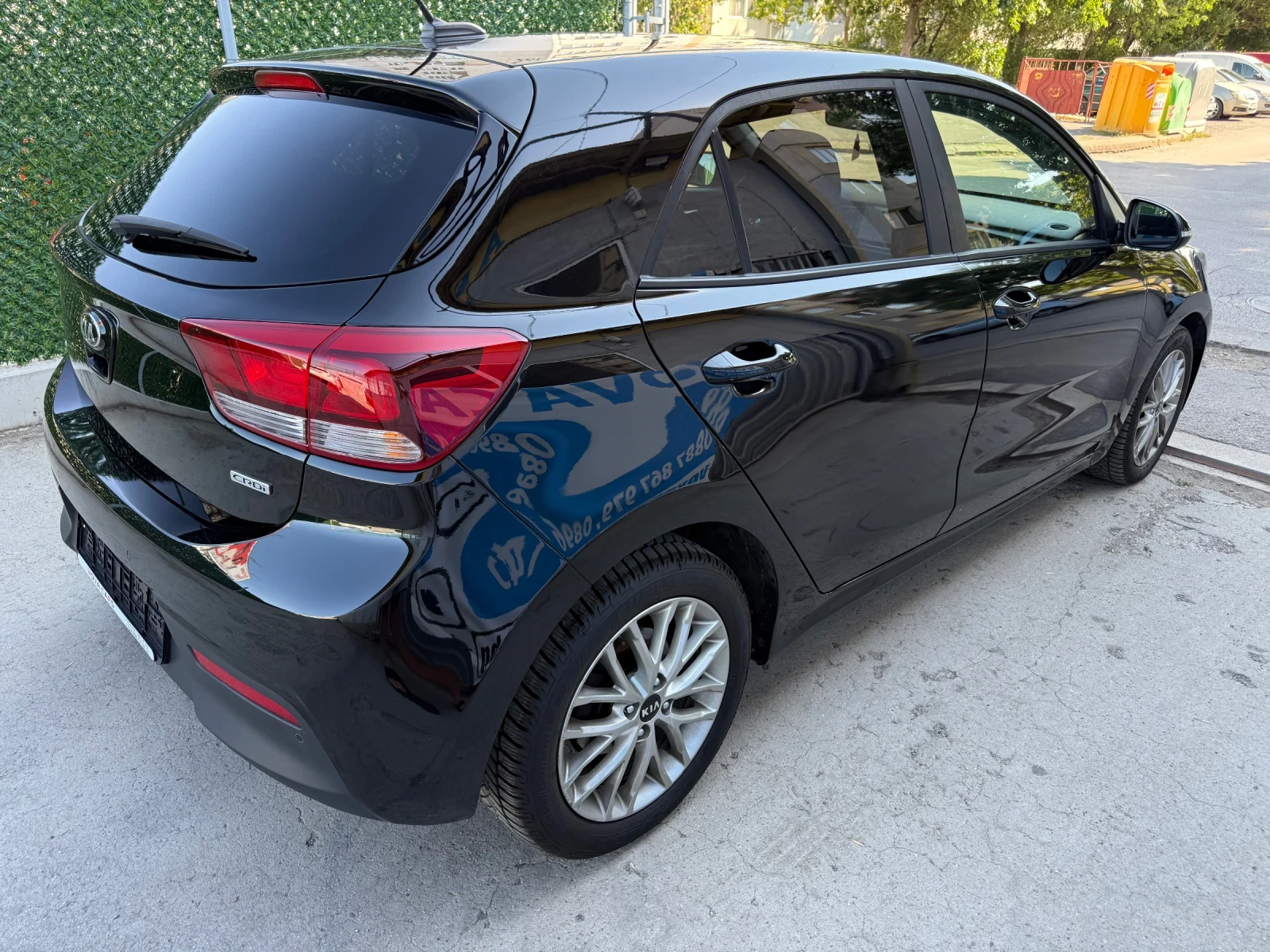 Kia Rio 1.4crdi-90к.с Лед Дневни Навигация Кар Плей, снимка 4 - Автомобили и джипове - 55503135