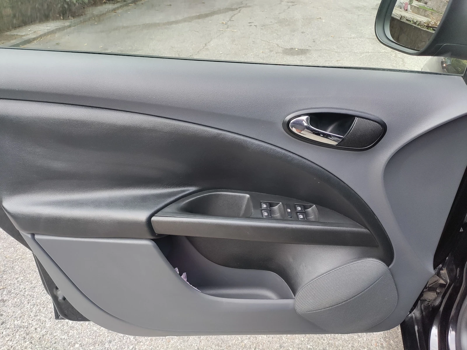 Seat Altea XL 2.0TDI BMM 8V Automatic Full, снимка 8 - Автомобили и джипове - 55710757