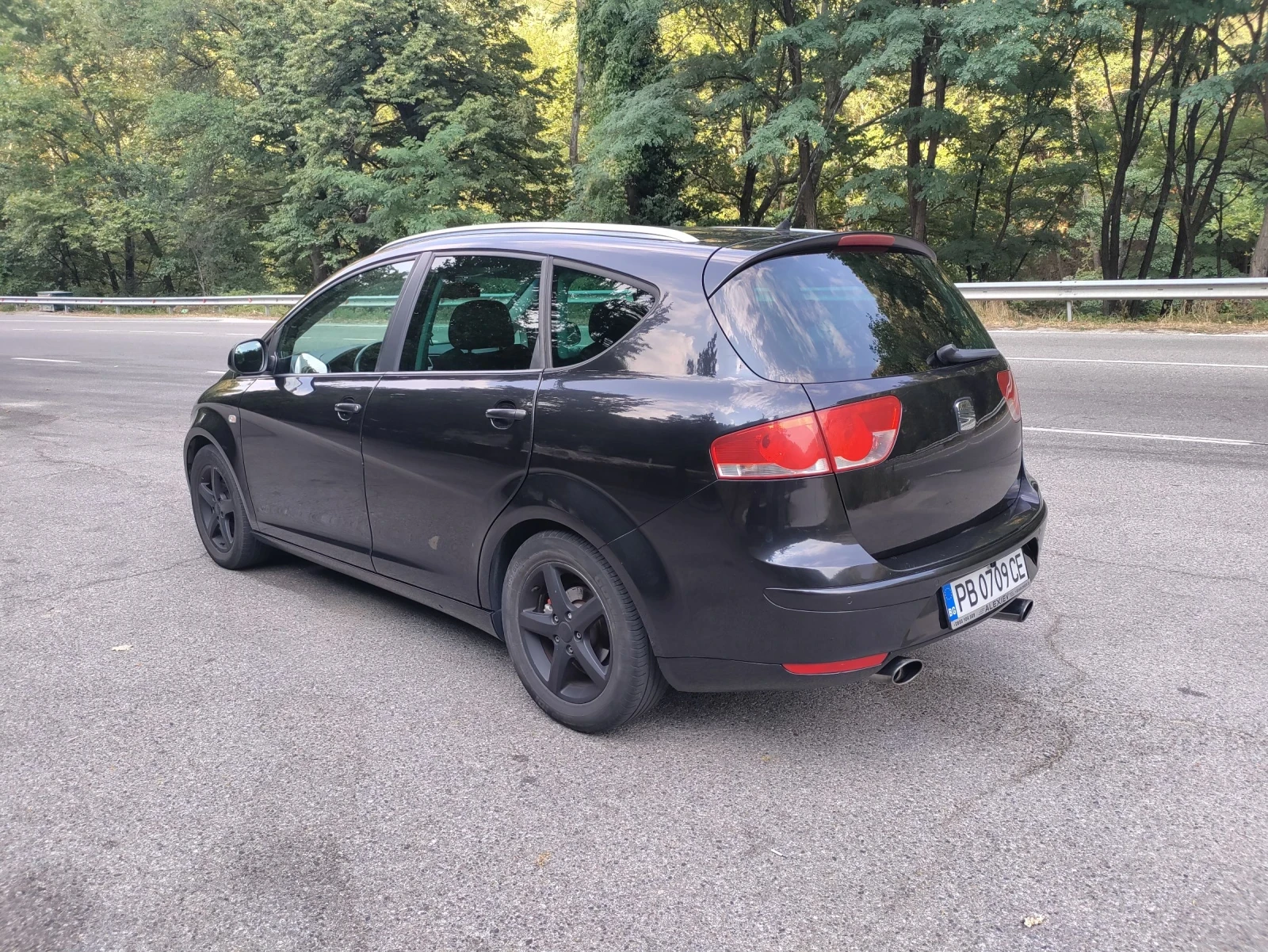 Seat Altea XL 2.0TDI BMM 8V Automatic Full, снимка 4 - Автомобили и джипове - 55710757