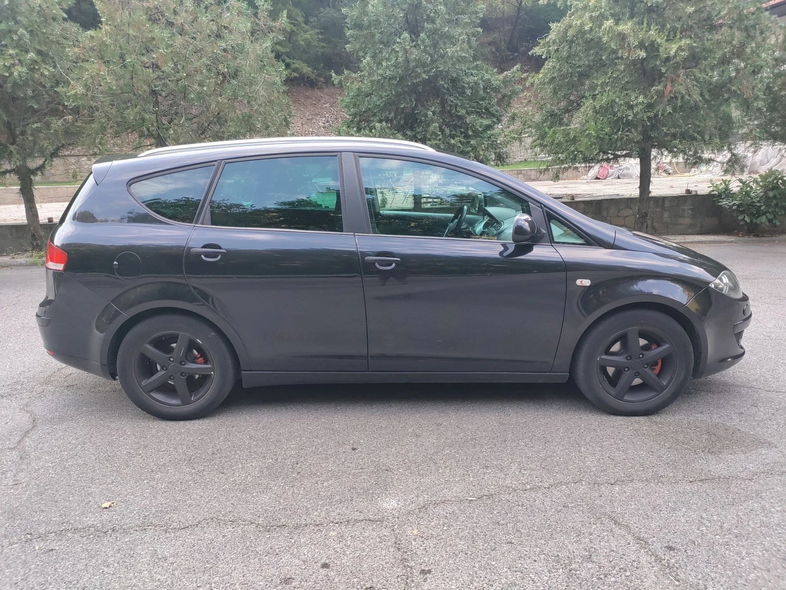 Seat Altea XL 2.0TDI BMM 8V Automatic Full, снимка 6 - Автомобили и джипове - 55710757
