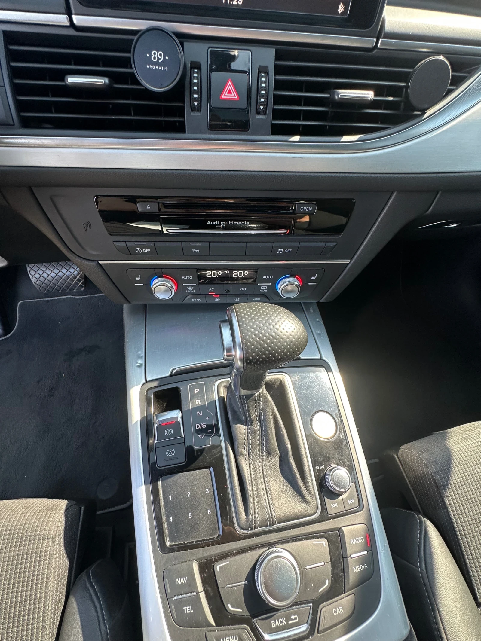 Audi A6, снимка 11 - Автомобили и джипове - 55920215