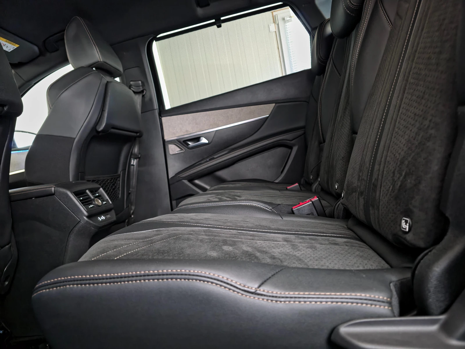 Peugeot 5008 2.0GT BLUEHDI   EAT8 181 | Mobile.bg � ����������� 11
