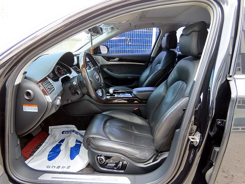 Audi A8 4.2 TDI * ОБДУХВАНЕ * 360 * ШИБИДАХ * , снимка 5 - Автомобили и джипове - 56019348