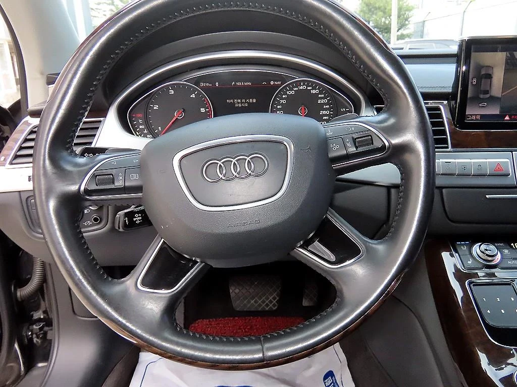 Audi A8 4.2 TDI * ОБДУХВАНЕ * 360 * ШИБИДАХ * , снимка 6 - Автомобили и джипове - 56019348