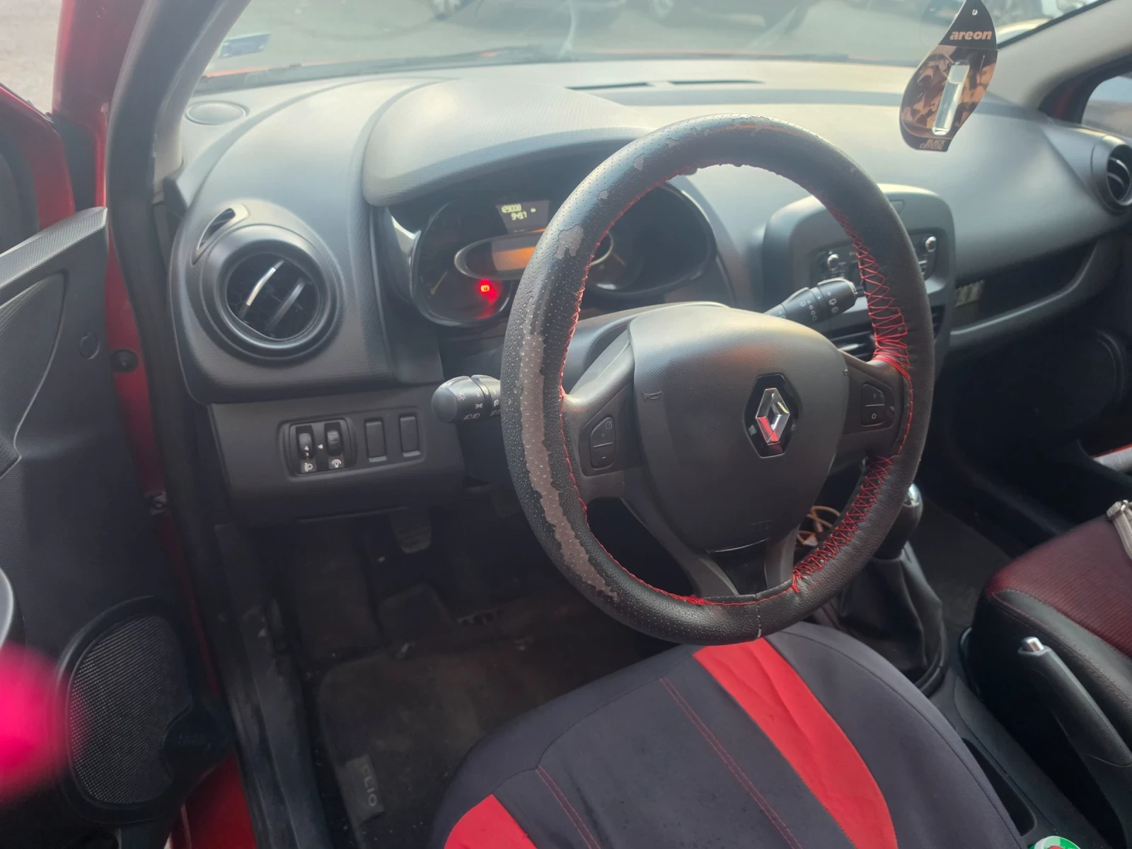 Renault Clio Grandtour, снимка 7 - Автомобили и джипове - 56431265