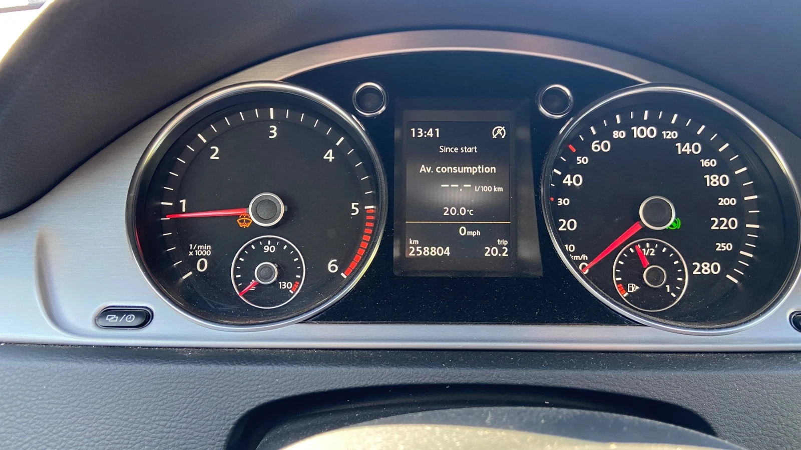 VW CC 2.0tdi 4motion 177 hp, снимка 12 - Автомобили и джипове - 56439916