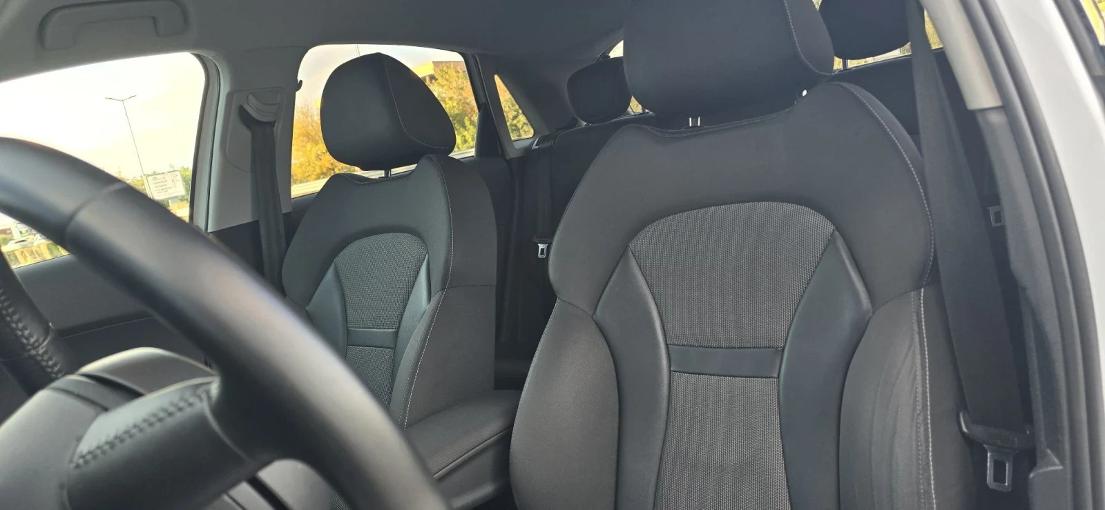 Audi A1 1.6 TDI* NAVI* ������* ������ ��.* ��������*  | Mobile.bg � ����������� 16