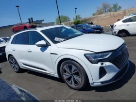 Audi Q8 E-TRON PREMIUM QUATTRO, снимка 1
