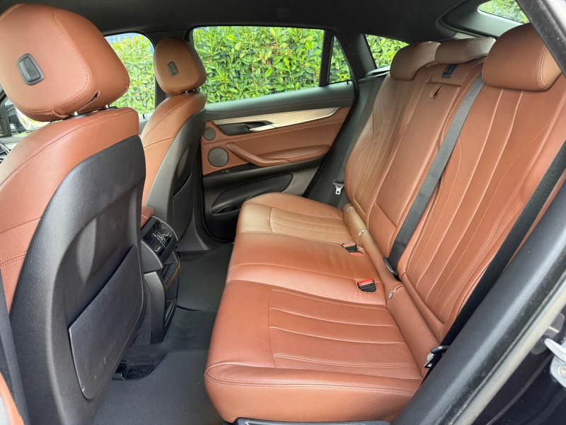 BMW X6 4.0D-М-ПАКЕТ-DIGITAL-360-КАМЕРИ-LANE-ASSIST-HARMAN, снимка 12 - Автомобили и джипове - 51909796