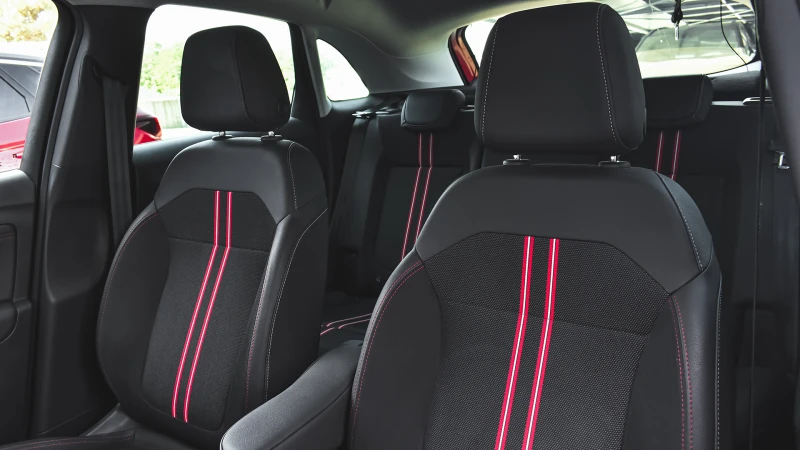 Opel Crossland X 1.2 Turbo GS Line Automatic, снимка 10 - Автомобили и джипове - 51689083