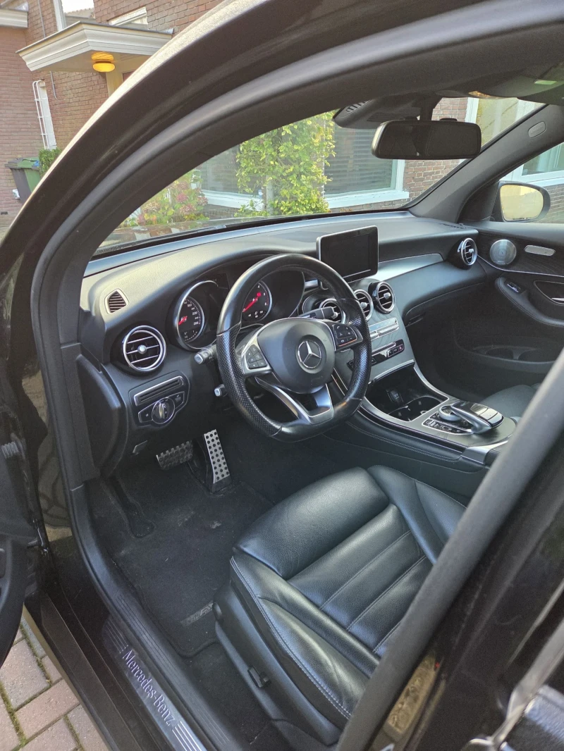 Mercedes-Benz GLC 350 Coupe, снимка 6 - Автомобили и джипове - 52406810