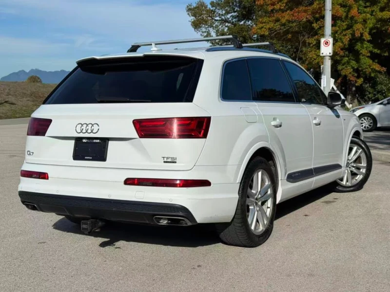 Audi Q7 MATRIX* DISTRONIK* HEAD-UP* ОБДУХ* PANO* BOSE* DIG, снимка 5 - Автомобили и джипове - 52576112