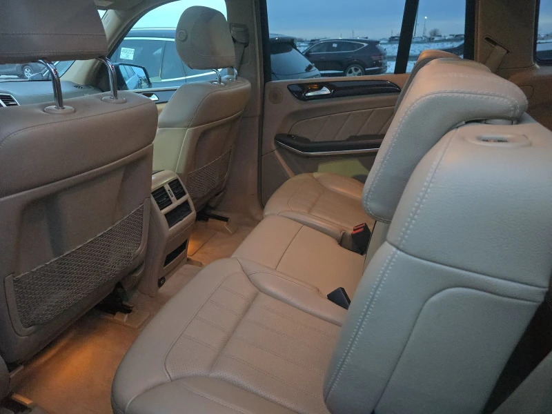 Mercedes-Benz GL 450 4.6 4MATIC * ФИКСИРАНА ЦЕНА* , снимка 10 - Автомобили и джипове - 53099648