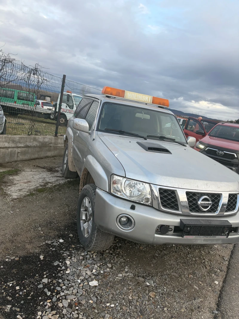 Nissan Patrol, снимка 2 - Автомобили и джипове - 53465654