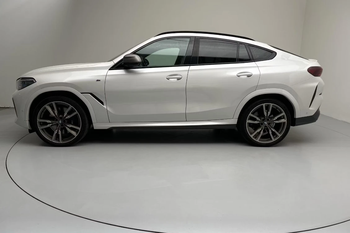 BMW X6 M50 xDrive - изображение 2