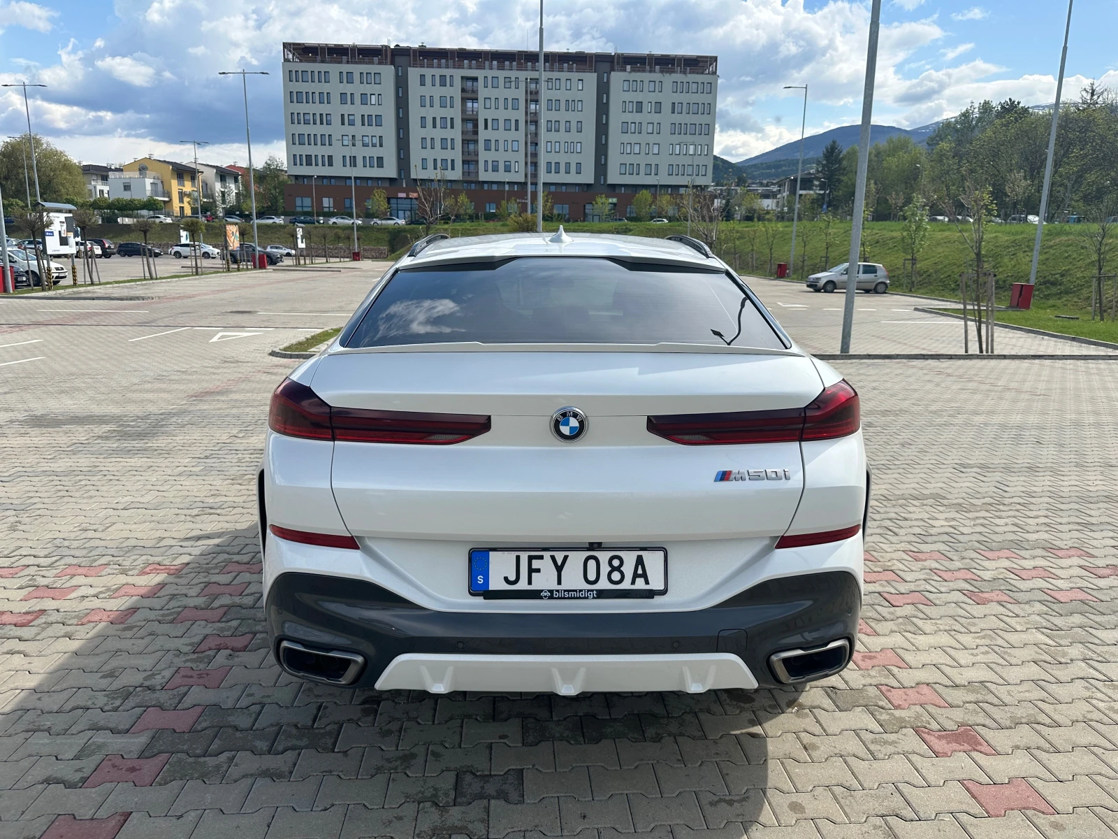 BMW X6 M50i xDrive - изображение 4